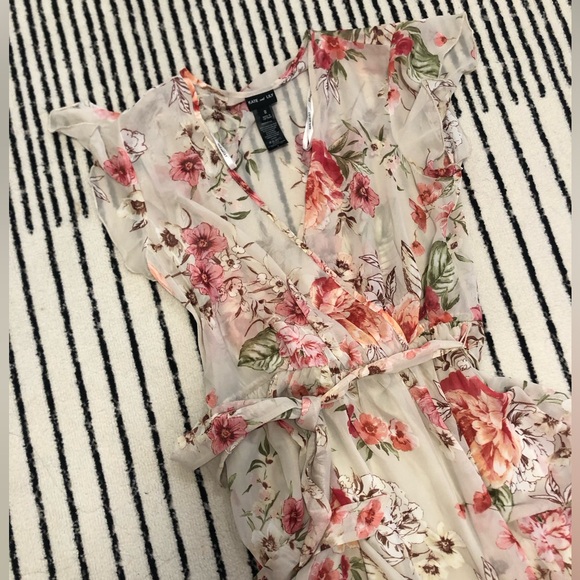 Kate & Lily Floral Dress - Picture 2 of 5